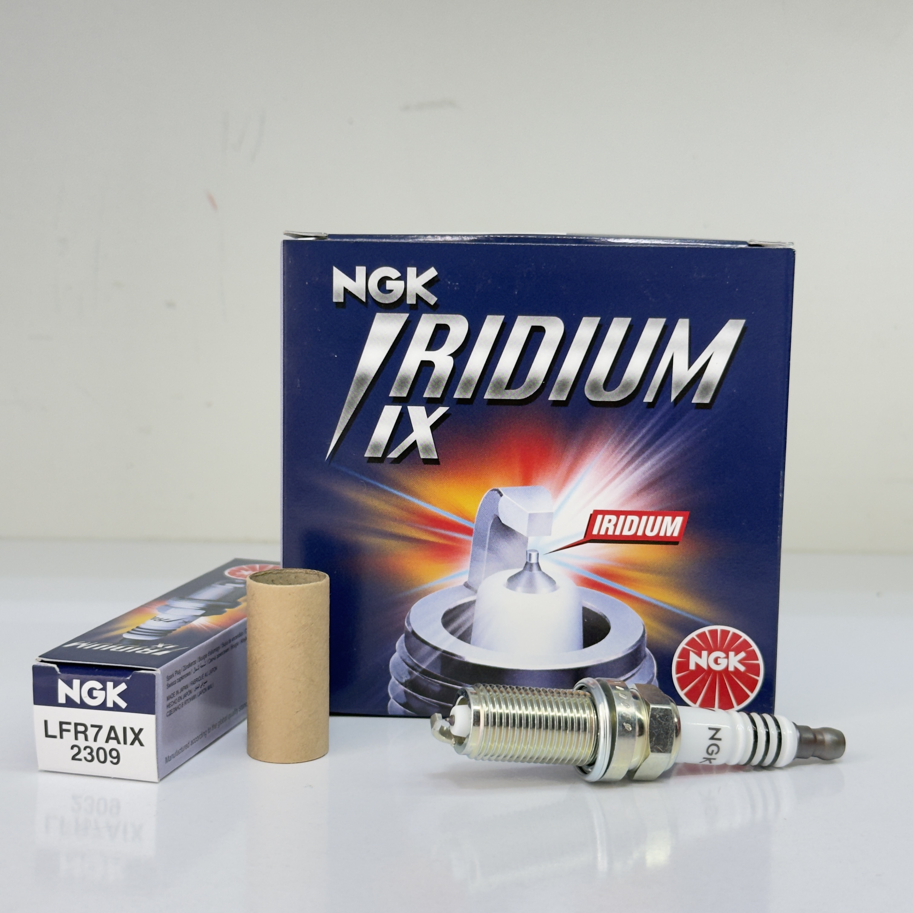 شمع  NGK  ایریدیوم سوزنی کد 7 پایه بلند 2309 اورجینال
