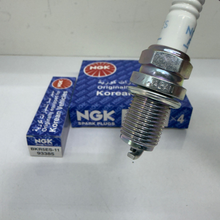 شمع NGK کد5 پایه کوتاه 93385 اورجینال