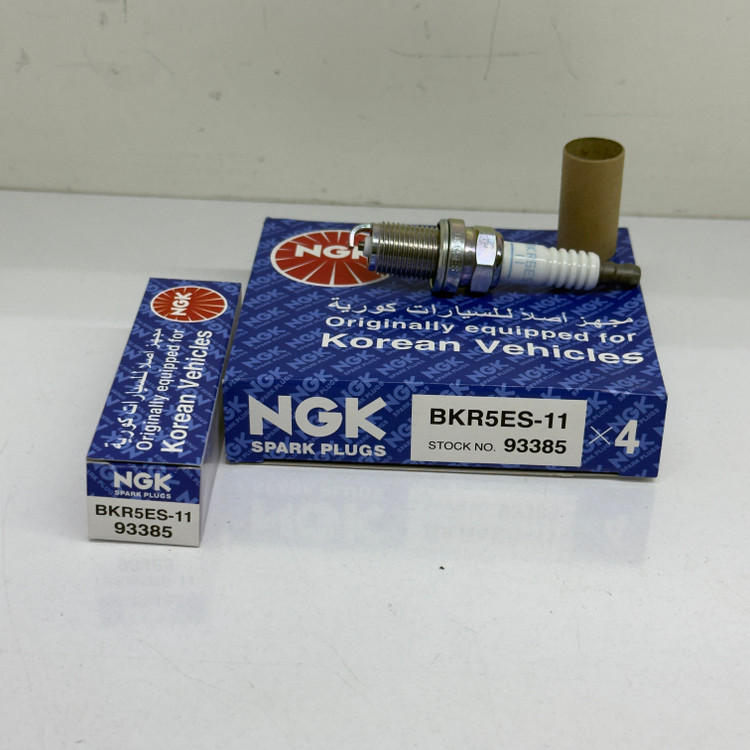 شمع NGK کد5 پایه کوتاه 93385 اورجینال
